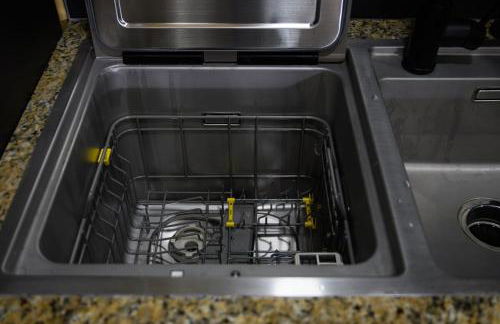 Masters Week 2BR Stay with Parking Near USC and Fort Jackson - Foto 18