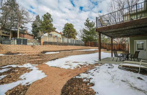 Crestview Place Family Home 2 Mins to UCCS Patio and BBQ - Foto 38