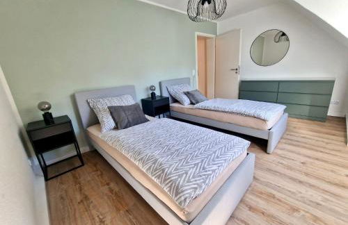 Bis 4 Pers. 0,3 km zur City von Wuppertal – neuwertige Wohnung - Foto 9