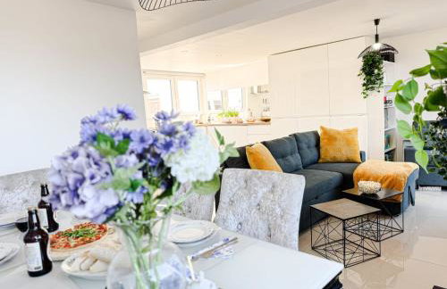 Luxury Nest 10 Guests Free Parking Middlesbrough - Photo 2