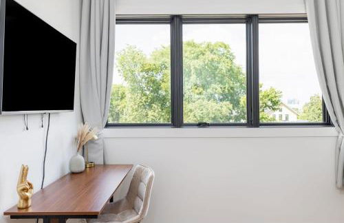 Extra Spacious 4 Bed / 4.5 Bath Music Row Home - Foto 31