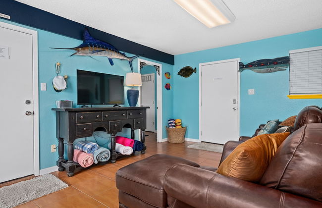 Off the Charts by Miss Kitty’s - Foto 24