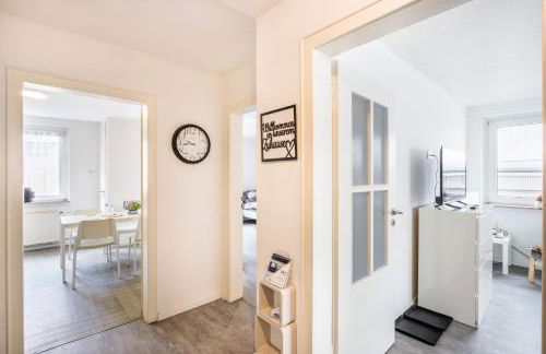 VAZ Apartments Haus Langerfeld für Monteure, TV, WLAN, Küche, nahe 3M und EDE - Foto 8