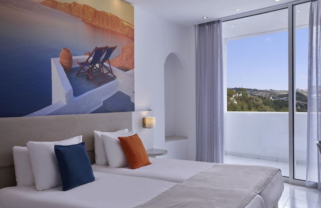 Epsilon Hotel Apartments - Photo 10