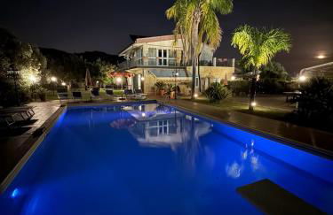 Villa Ludovica Siracusa, Pool 6x12, Jacuzzi, Padel, Pickleball, Volleyball, Wifi - Photo 2