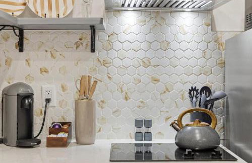 Bessie Boutique 1BR Honoring a LaVilla Icon Pool - Foto 24