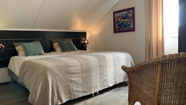 Spacious Bungalow Near Water - Foto 2, Habitación