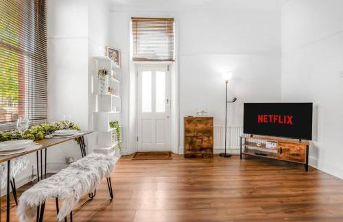 Stylish 1BR Flat-Terrace-Free Parking-Rail Station - Foto 20