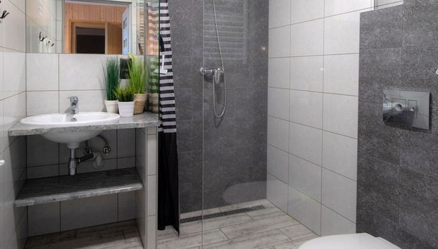 Apartment in Sianozety Near the Beach - Foto 3, Baño