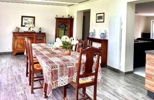 Location saisonnière plain-pied 4 à 6 pers Prefailles, 100m de la plage - Foto 13