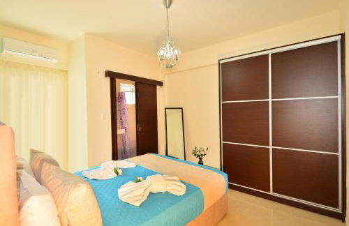 Luxury Suites in Stavromenos - Photo 14