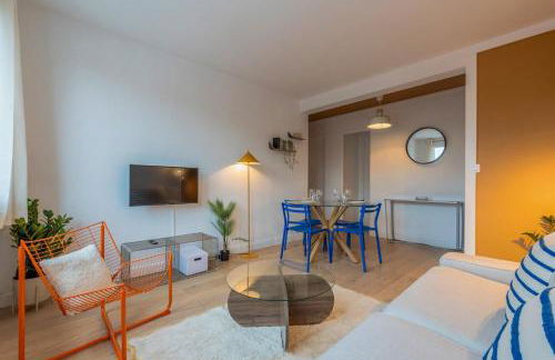 Two bedroom apartment near shops & tram - Foto 5