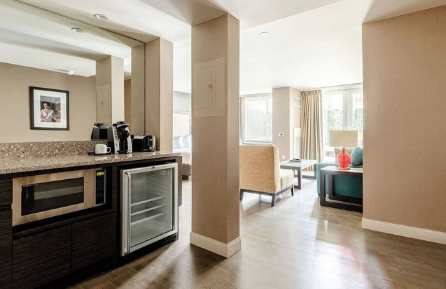 2500 Penn, a Placemakr Experience - Photo 13