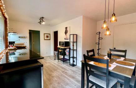 The Redwood Guesthouse at the Floras Lake Getaway - Foto 20