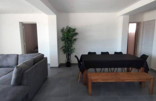 F4 à Porticcio avec piscine et vue sur mer - Foto 17