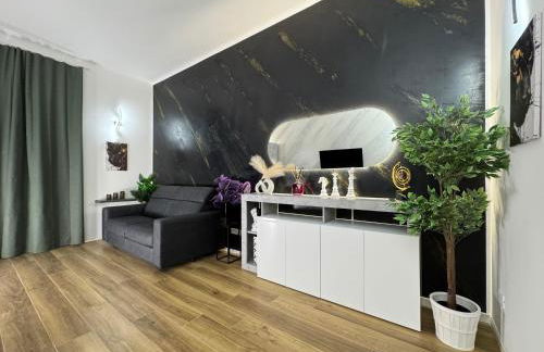 ROYAL HOUSE - Parcheggio gratuito e Wi-Fi - Photo 15