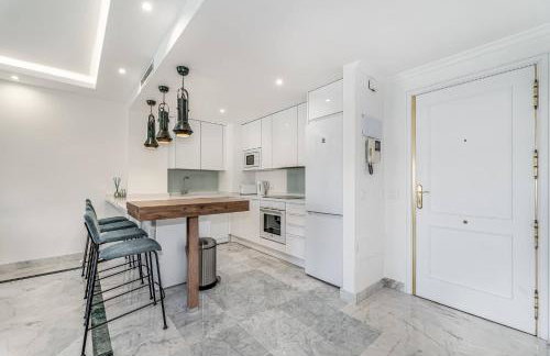 New and Modern Apartment in the heart of Puerto Banús - Foto 8