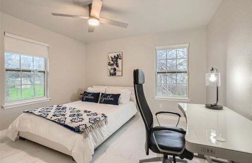 Chic 8BR Retreat Central East Austin for Large Groups - Foto 14