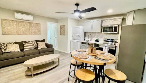 Apartment B, Restful,Cozy, close Sunland Park Mall - Foto 1, stove, dishwasher