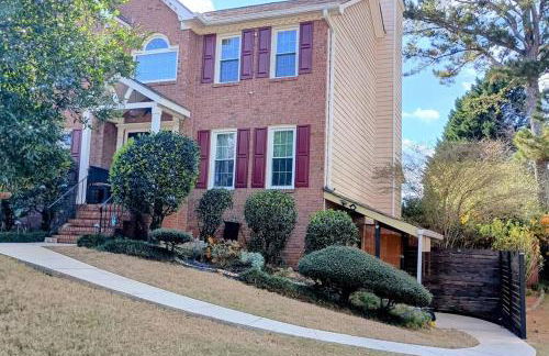 20Miles from Atlanta Pet Friendly Private Backyard - Foto 21