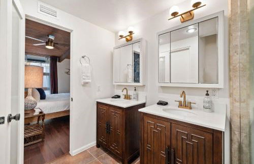 Luxury Hilltop Stay Pool, Firepit and Views - Foto 24