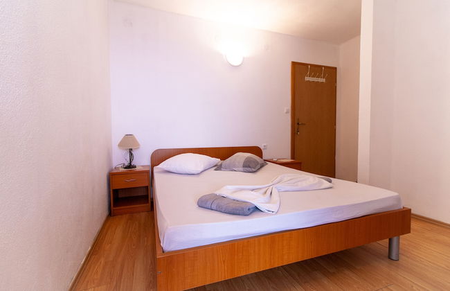 Apartmani Laura - Foto 7