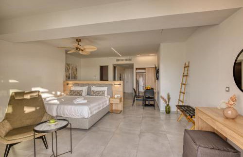 Thimios Suites Adults Only - Photo 43
