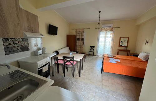 Votsalo Pool Apts - Foto 7