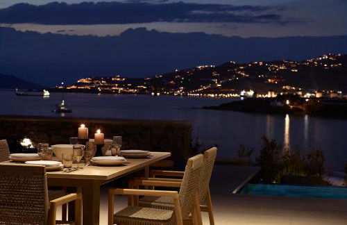 Bonzoe Suites & Villas - Photo 127