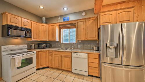 Family-Friendly Sagle Vacation Rental with Deck - Foto 3