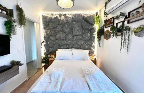 Jungle In The City ,Corfu - Kanoni - Foto 2