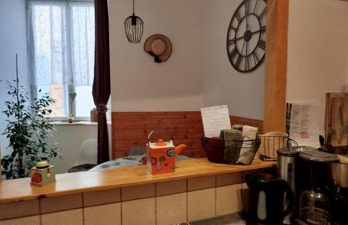 Appartement cosy de 50m2, 2 chambres avec terrasse, plein centre d'Ax-les-Thermes - Foto 4