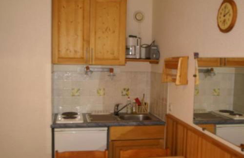 Studio pour 3 pers, au pied des pistes, balcon - FR-1-557-58 - Foto 4