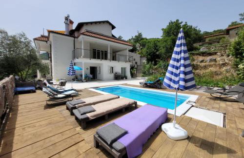 Apartments Chiara mit Meerblick und Pool und Jacuzzi - Foto 35