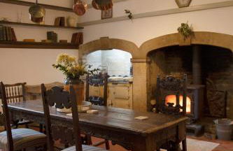 CRESSY HALL - Historic Grade II Listed Manor, Gorgeous Topiary Garden - Foto 12