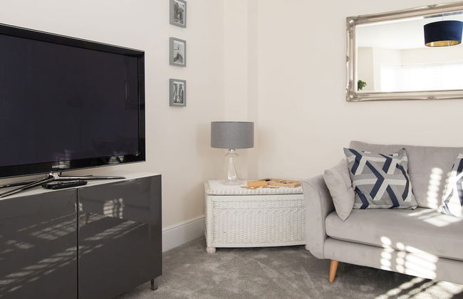 Charming Modern City Escape Garden Parking - Foto 4