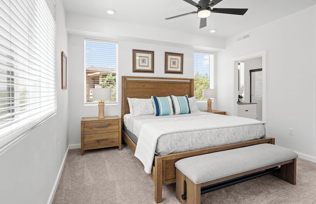 Touch of Class Stunning 5 Bdr! - Photo 3