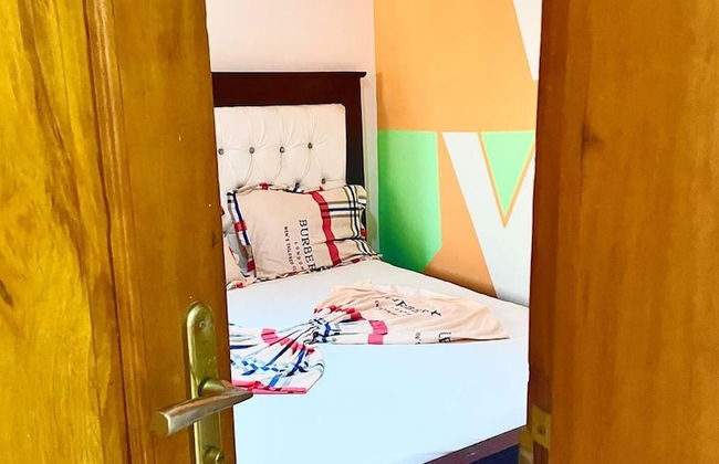 1 Bed Studio Sleeps 2 - Canal View, Parking, Wifi - Foto 3