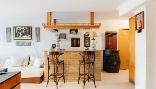 chalet, villa rodeada de naturaleza piscina a doce klm de Valencia y 7 del aeropuerto - Photo 3