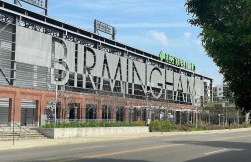 Luxurious Retreat with Stunning Views Sleeps 16) - Foto 53