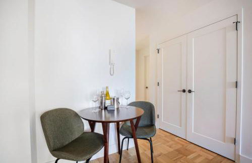 Fetching FiDi Studio in Luxury Building NYC-227 - Photo 5