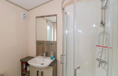 Gwydn Lodge - Photo 15