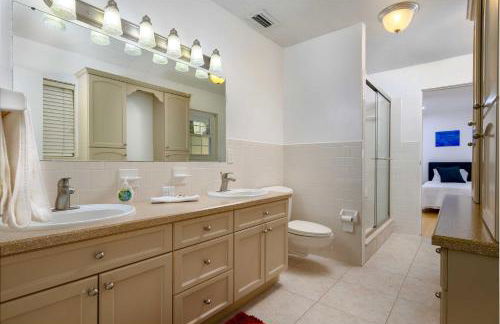 Pool and Game Room Spacious Brandon Home - Foto 19