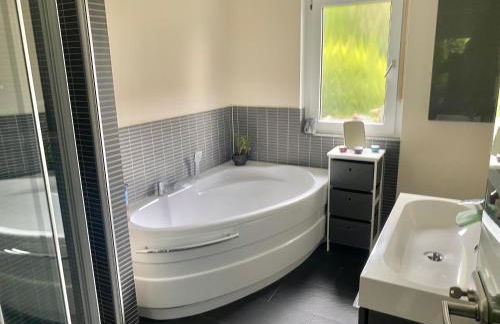 Ferienhaus in Wald und Seenähe - Photo 13