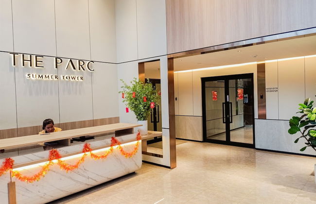 Best Deal And Comfortable 2Br The Parc South City Apartment - Foto 2