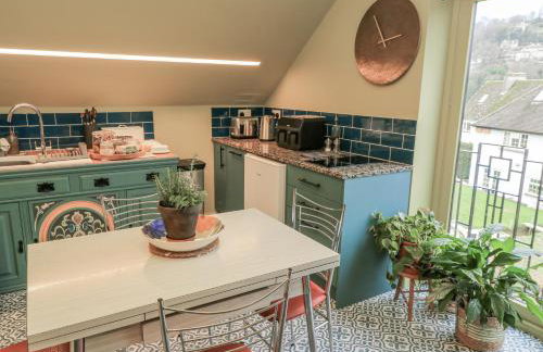 Golden Valley View - Photo 1