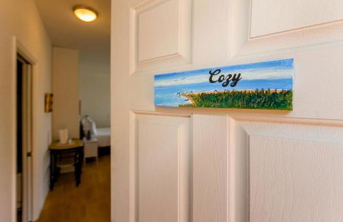 Cozy Oceanview! by OceanviewHotTubs Oceanfront! Shelter Cove, CA Tesla EV station - Foto 14