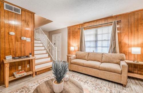 Minutes from the Airport - Wonderful Warrington - Photo 29