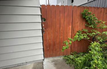 Downtown Coastal Trail 2 BDR 1 BTH Sleeps 2-6 - Photo 10