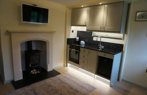 Gatekeepers Lodge, Dyrham Park - Private & Self Contained, deluxe accommodation, 15 mins from Bath - Foto 11